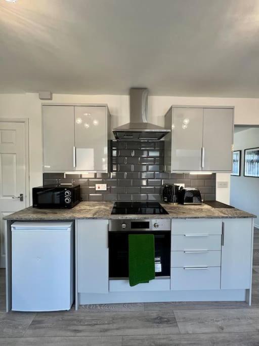 Welsh Getaway Home No 2 - 10 Mins To Bike Park Wales Merthyr Tydfil Esterno foto