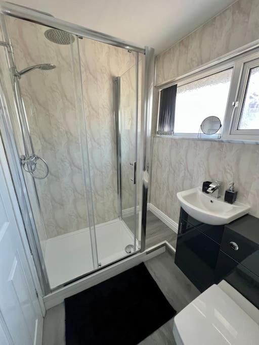 Welsh Getaway Home No 2 - 10 Mins To Bike Park Wales Merthyr Tydfil Esterno foto