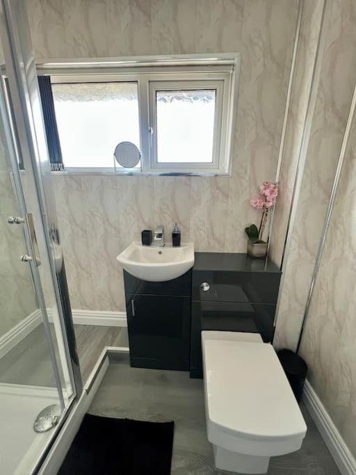 Welsh Getaway Home No 2 - 10 Mins To Bike Park Wales Merthyr Tydfil Esterno foto