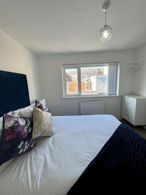 Welsh Getaway Home No 2 - 10 Mins To Bike Park Wales Merthyr Tydfil Esterno foto