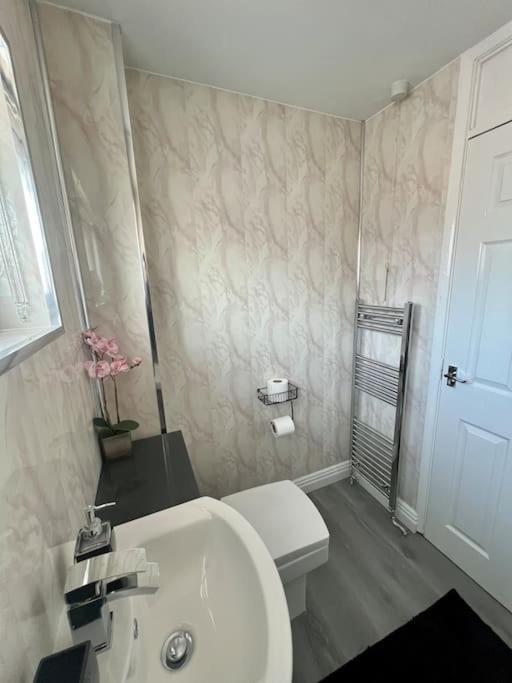 Welsh Getaway Home No 2 - 10 Mins To Bike Park Wales Merthyr Tydfil Esterno foto